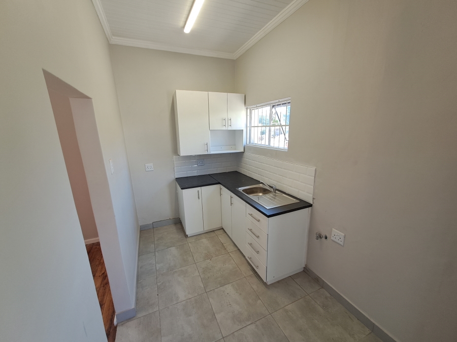 To Let 1 Bedroom Property for Rent in Newton Park Eastern Cape